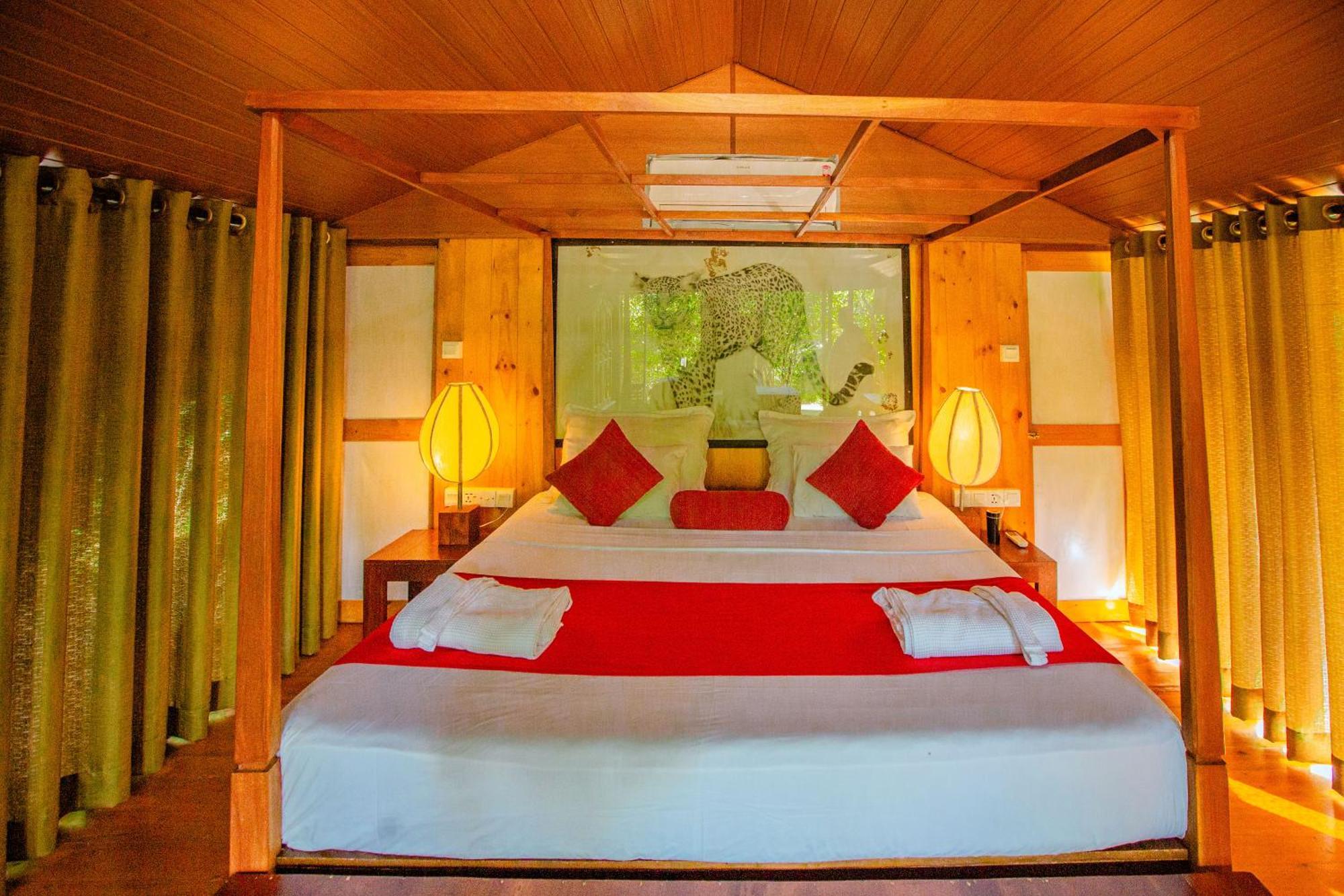 Lowin Yala Exterior foto