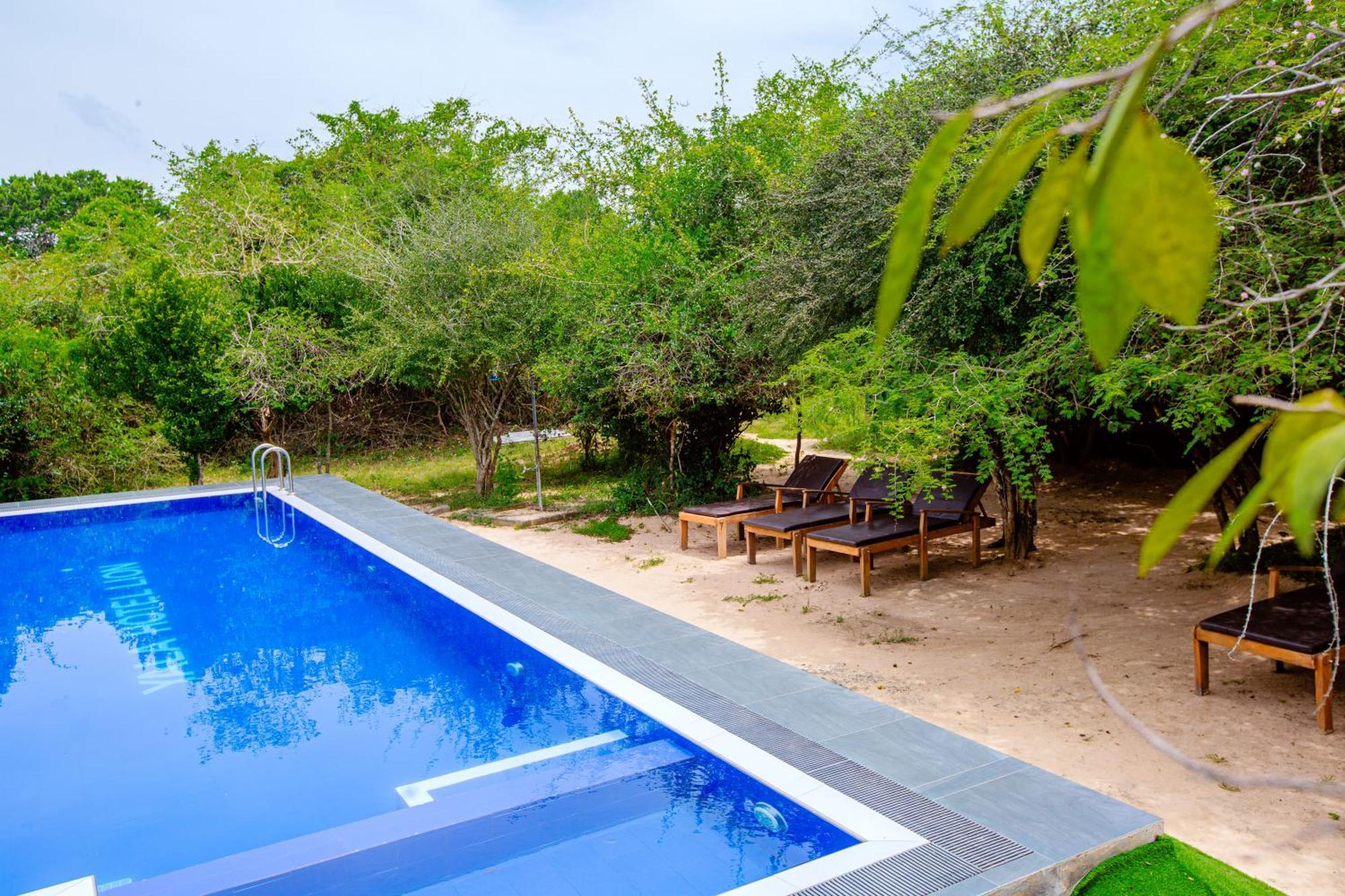 Lowin Yala Exterior foto